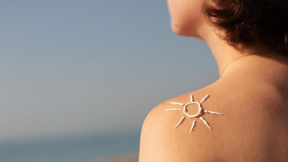 Cuida la piel tras el verano con nuestros productos de dermocosmética en Fontiñas